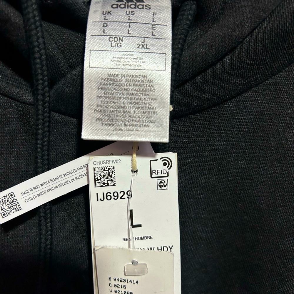 NWT black adidas hoodie SIZE L sold at URBAN